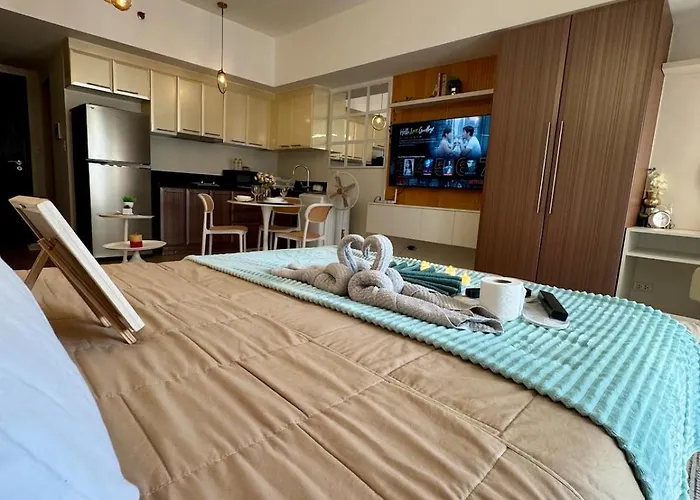 Apartamento Chic Staycation With Balcony,few Step In Venice Mall